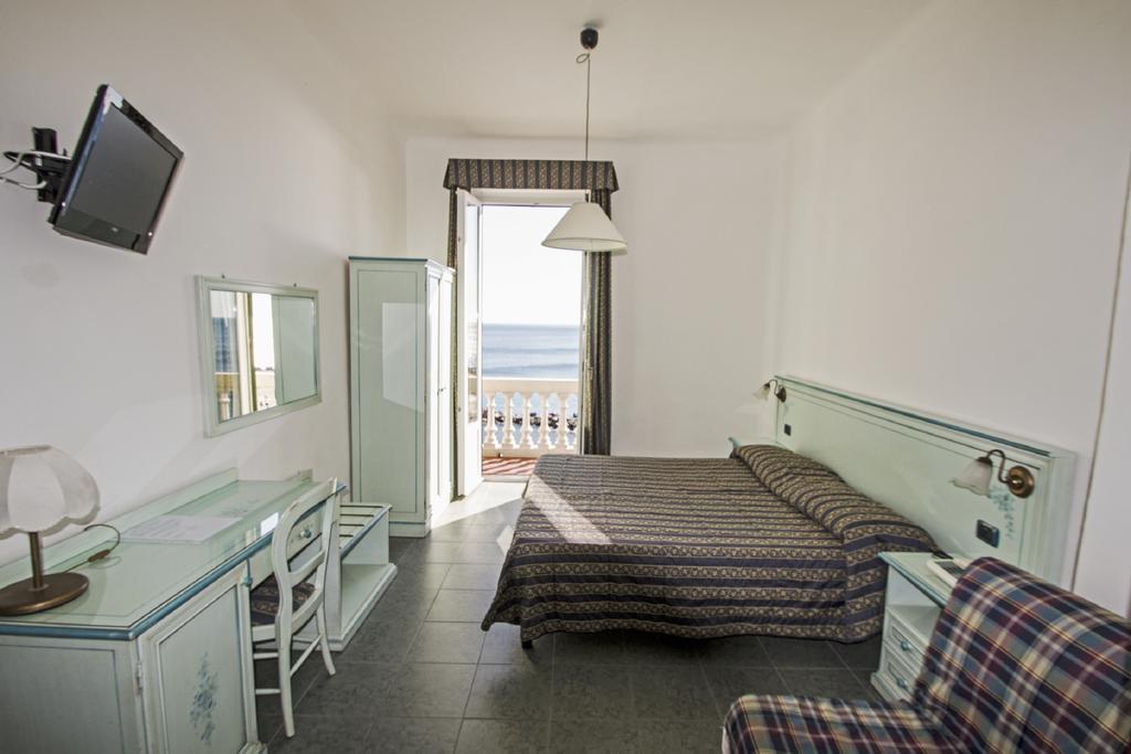 Hotel Baia Monterosso al Mare Rom bilde